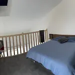 Nathôme 1 Apartamento *